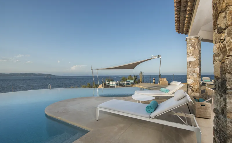 Villa Water's Edge – St Tropez, France